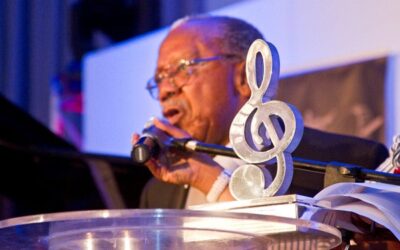 Prof. Mzilikazi Khumalo honoured by Wits University