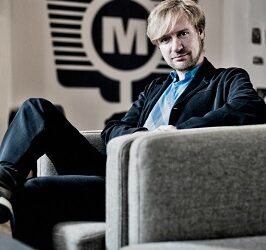 ENTERTAINMENT ECONOMY UNDER THE SPOTLIGHT